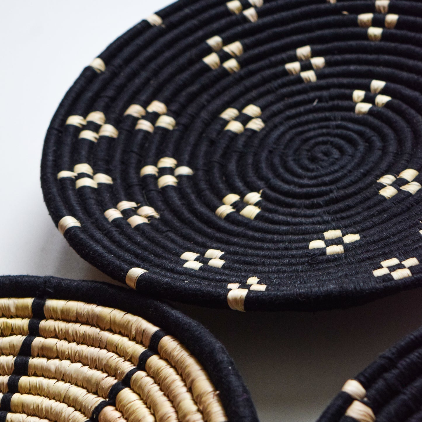 The Artisan Woven Wall Collection - Black & Beige