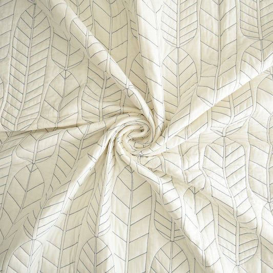 Black and White Feather Patterned Premium Embroidered Quilt Set