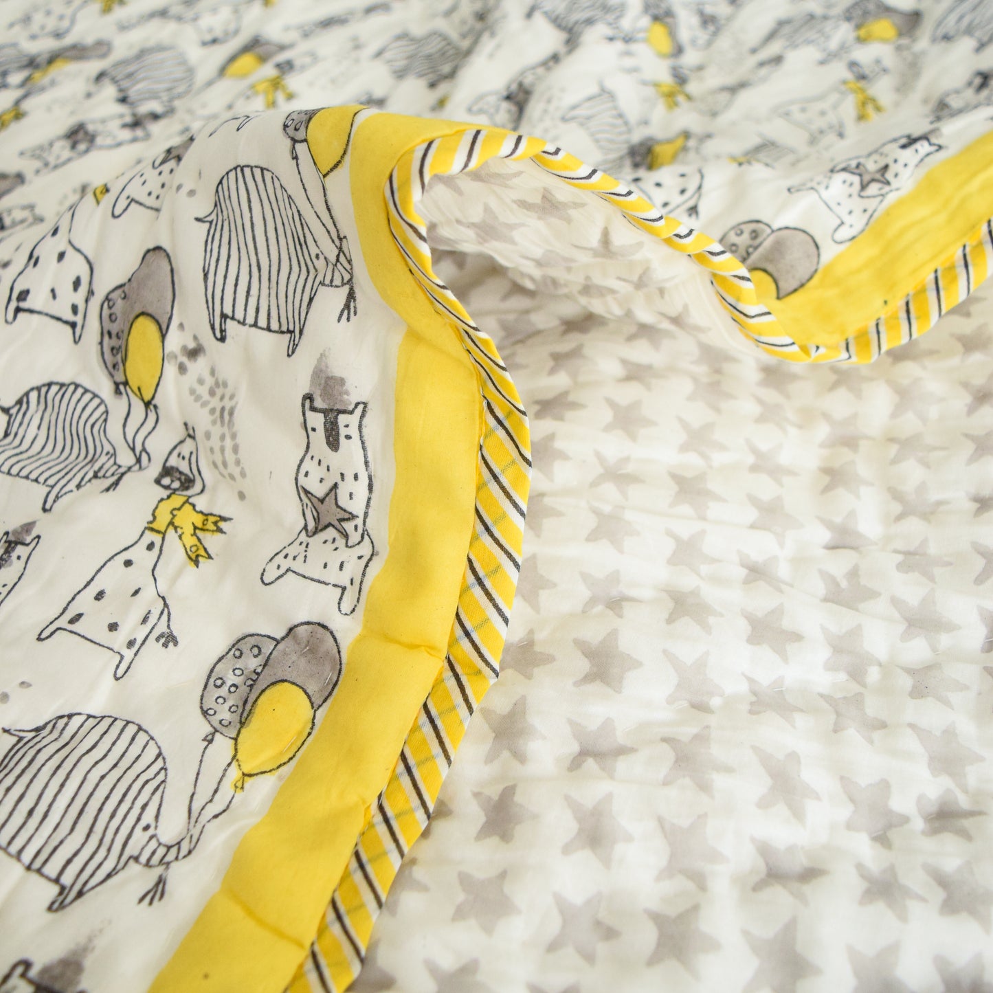 Kids' Animal Party Quilt – Yellow & Grey