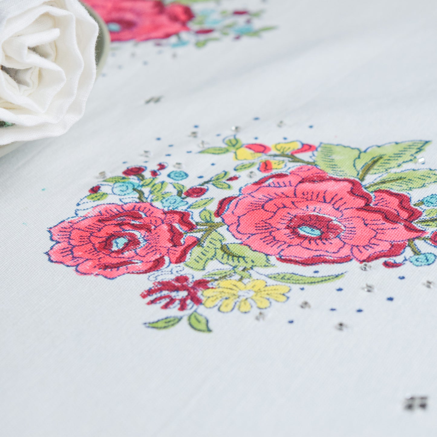 Kentish rose floral tablecloth