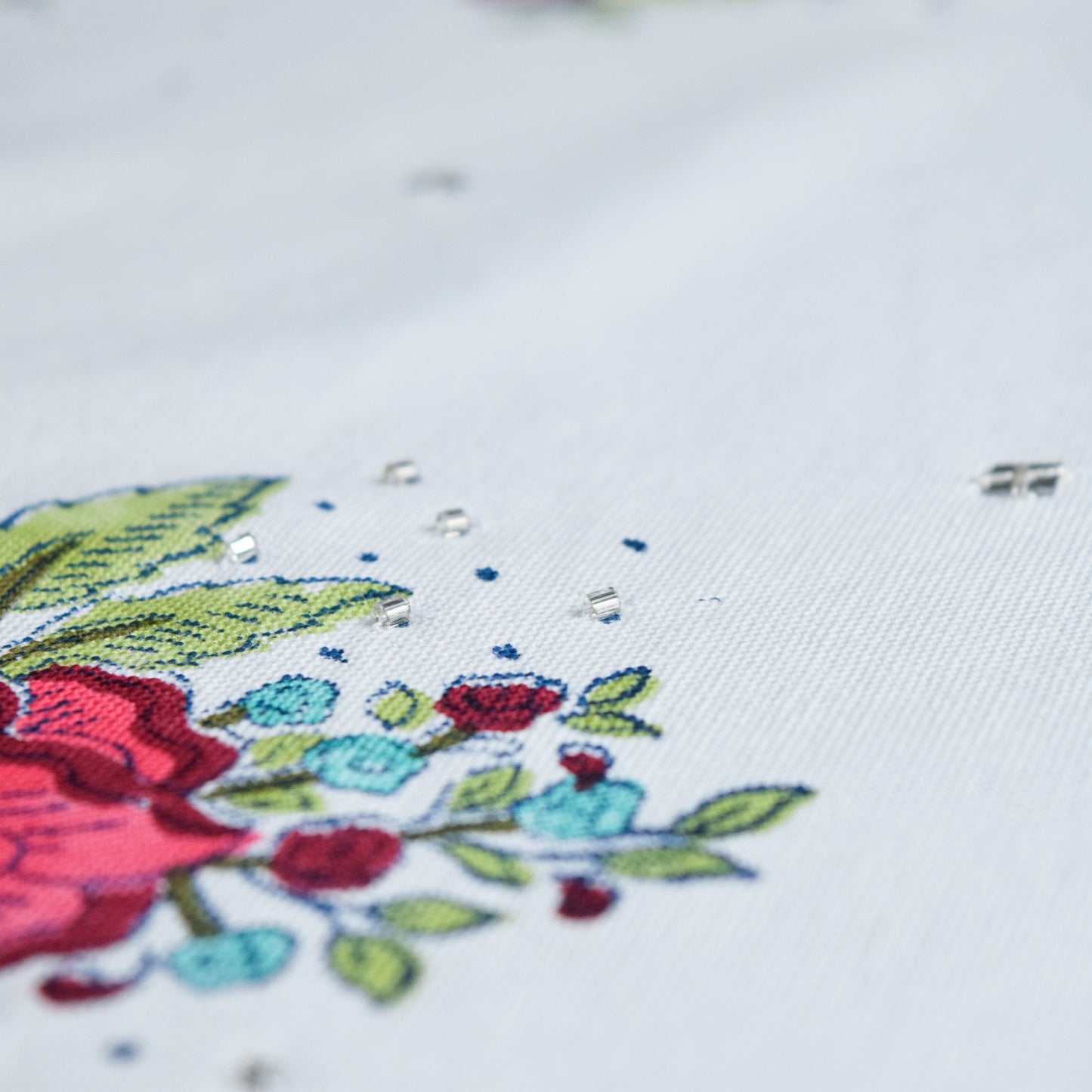 Kentish rose floral tablecloth