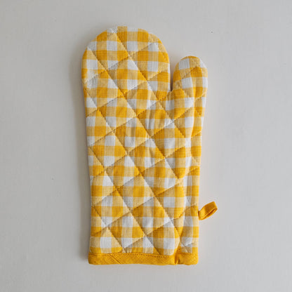 Yellow Gingham Oven Mitt Set